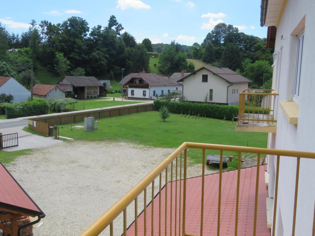 Mill House Apartment And Camping Ljutomer Extérieur photo