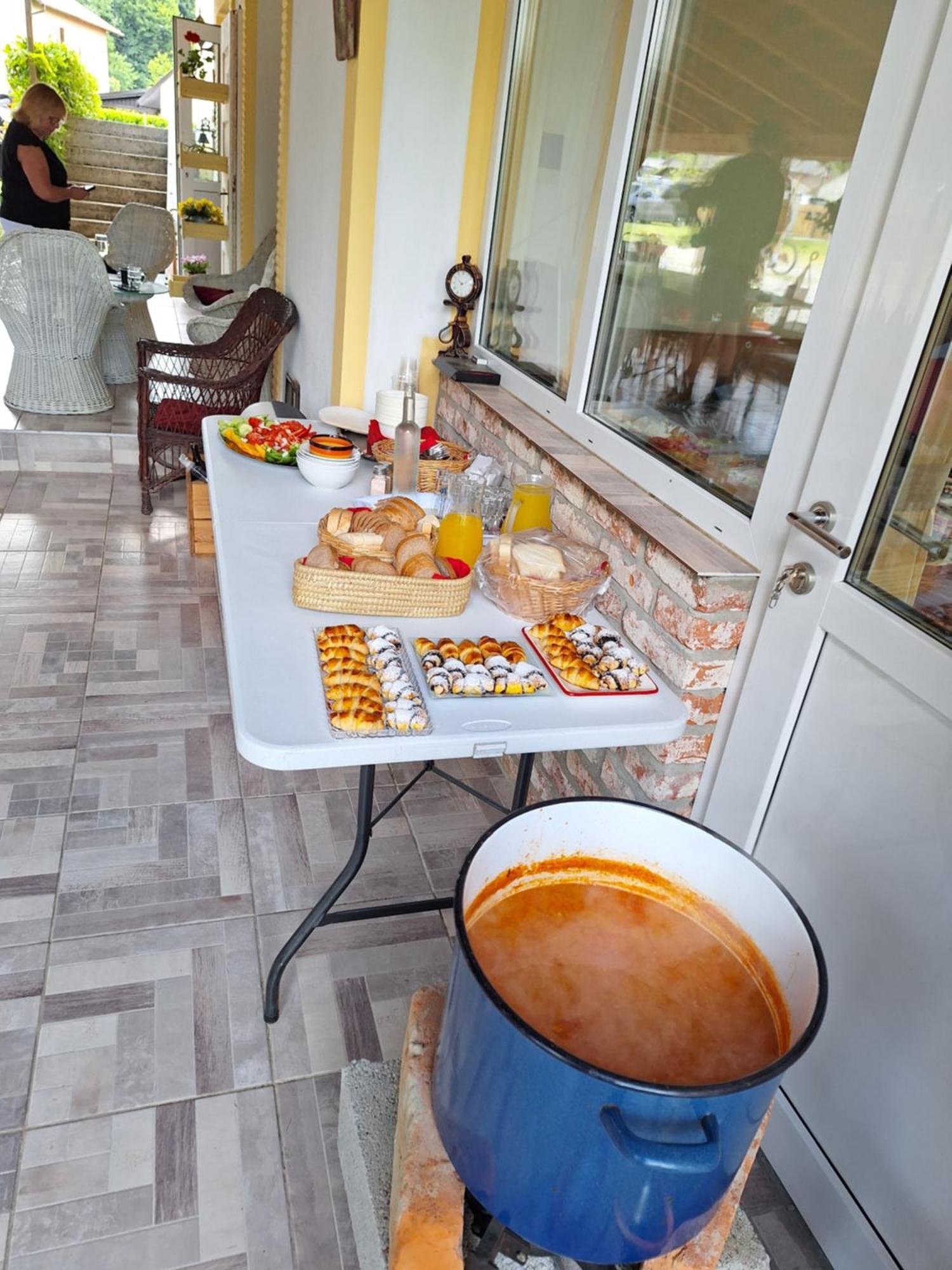 Mill House Apartment And Camping Ljutomer Extérieur photo