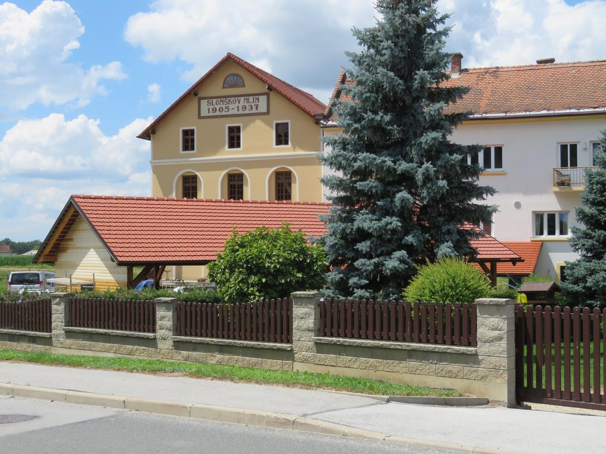Mill House Apartment And Camping Ljutomer Extérieur photo